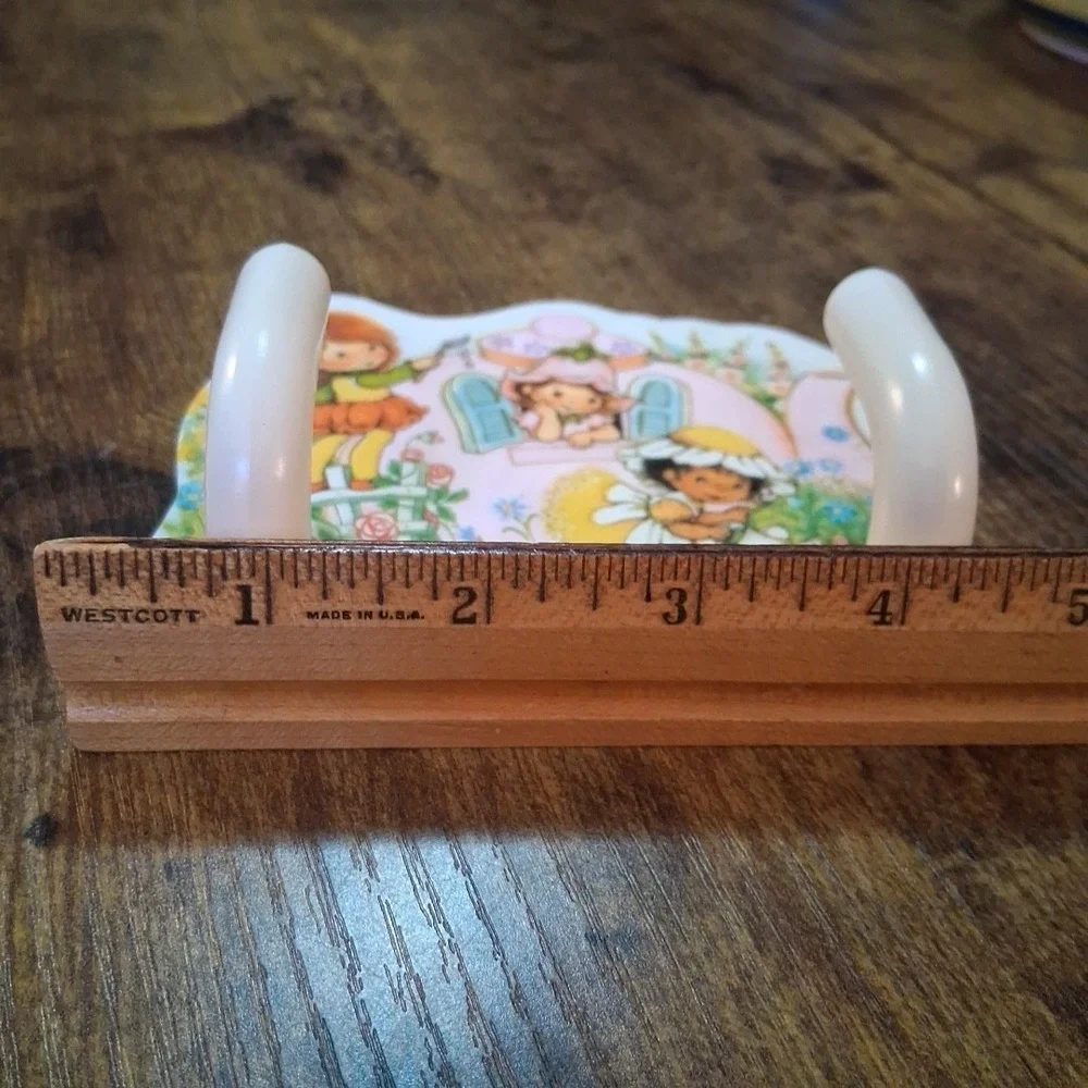 Vtg Little Blossom and Friends Plastic Double Hook Wall Hanger 5x4 Avon NOB READ